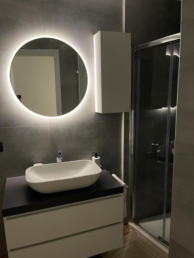 Kibilu - San Donato Vicinanze Irccs Policlinico Apartment San Donato Milanese Luaran gambar